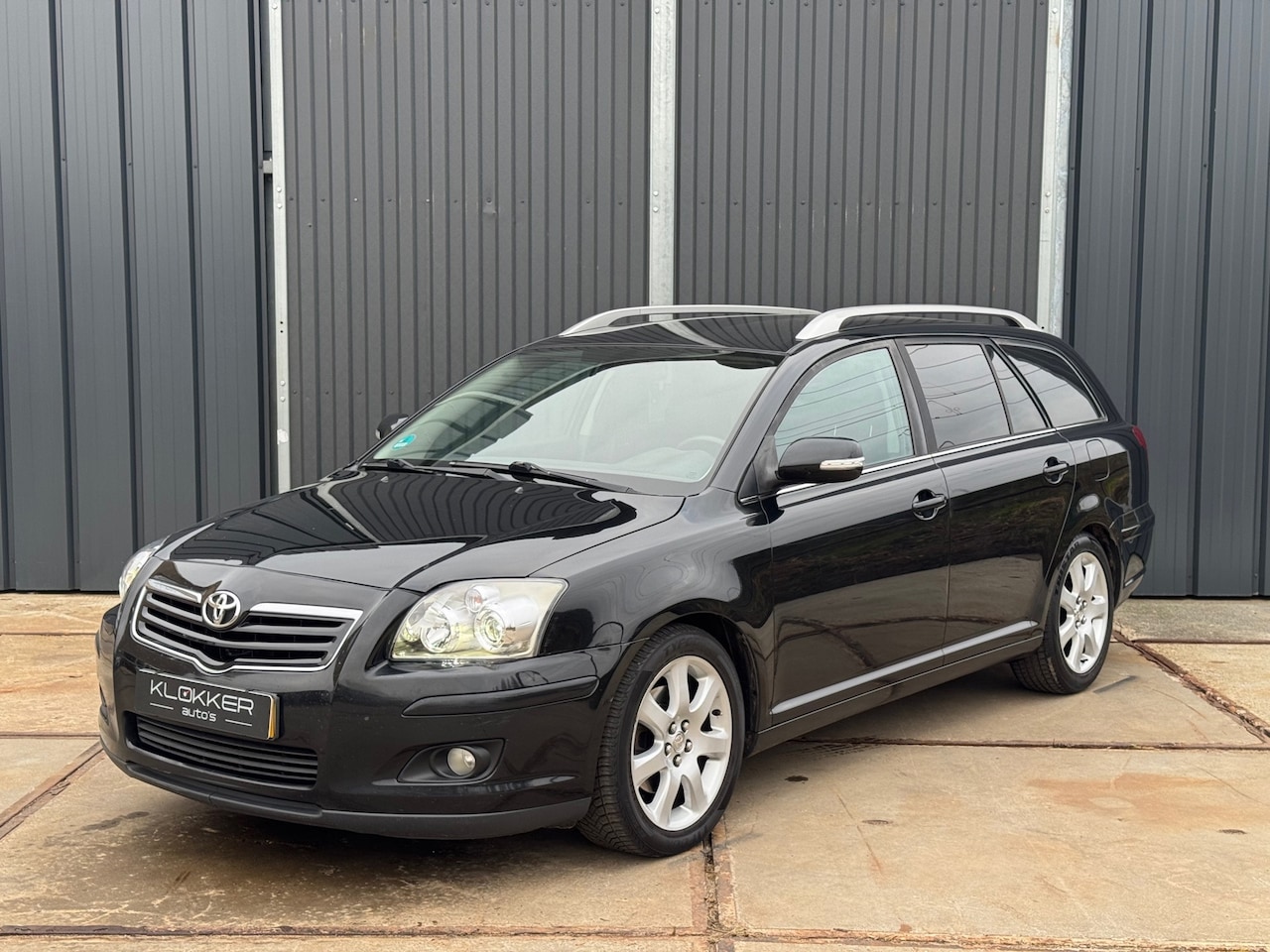 Toyota Avensis Wagon - 2.4 VVTi Executive APK 11-2026 | Automaat | Leder - AutoWereld.nl