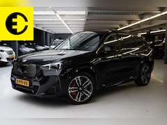 BMW iX1 - eDrive20 67 kWh | 99% SOH | Schuif/kantel dak | Incl.BTW