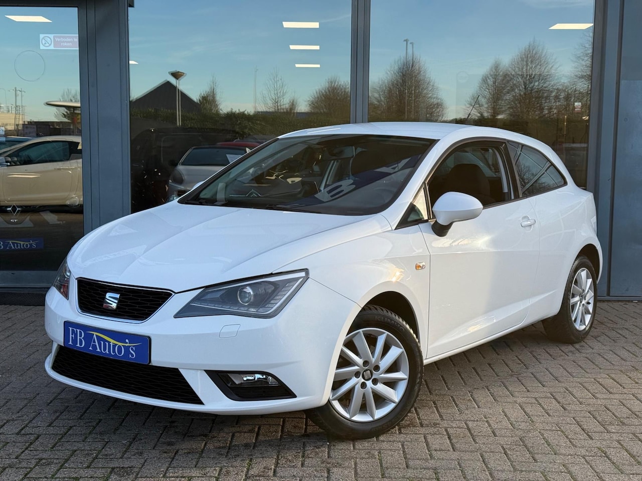 SEAT Ibiza SC - 1.2 Style Airco Lmv Navi Stoelverw. - AutoWereld.nl