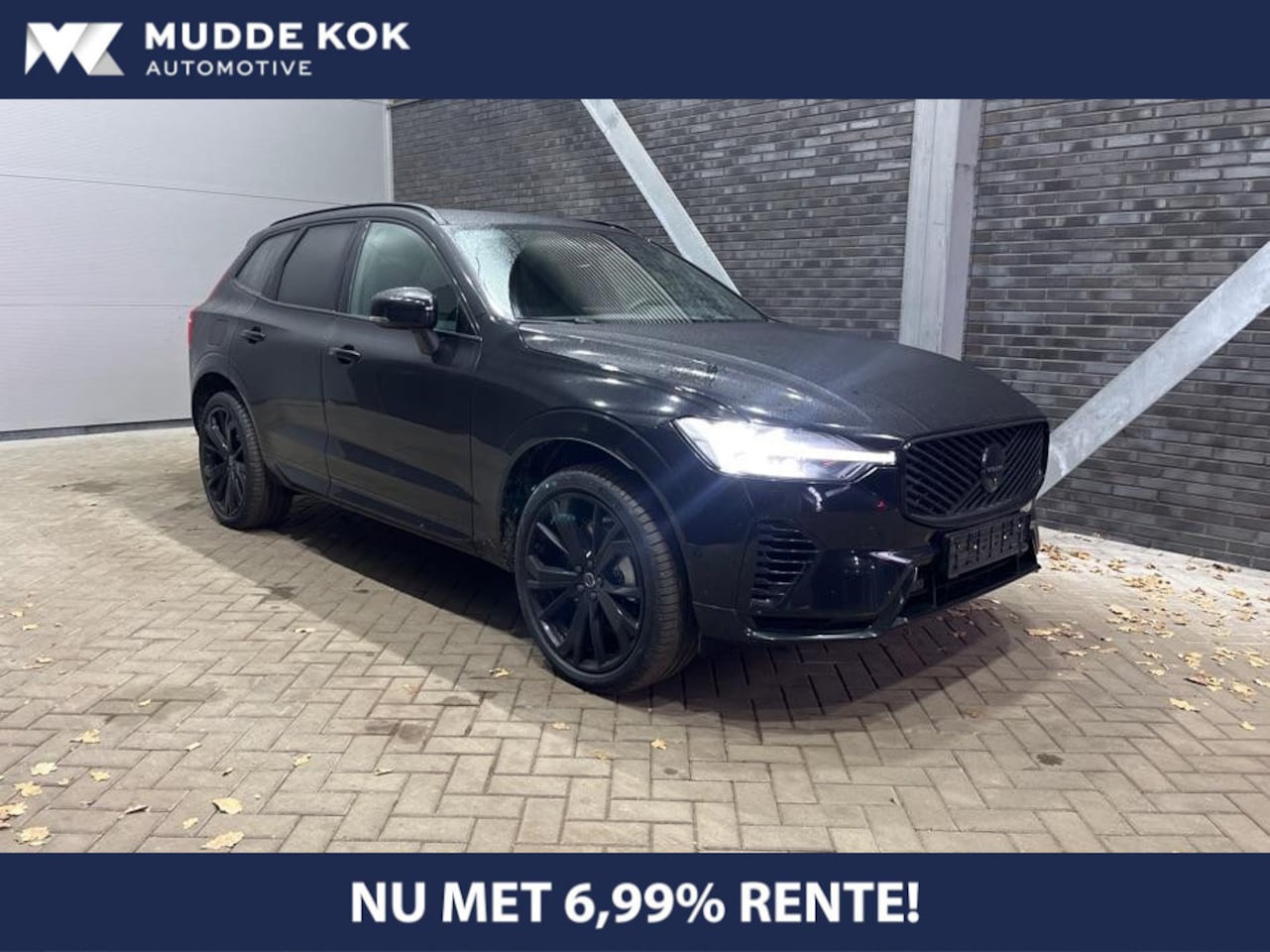 Volvo XC60 - T6 Plug-in hybrid Plus Black Edition | FACELIFT | Trekhaak | 360° Camera | Head-Up | Panor - AutoWereld.nl
