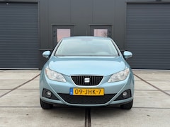 SEAT Ibiza SC - 1.6 Stylance Clima Elekt pakket Lm velgen