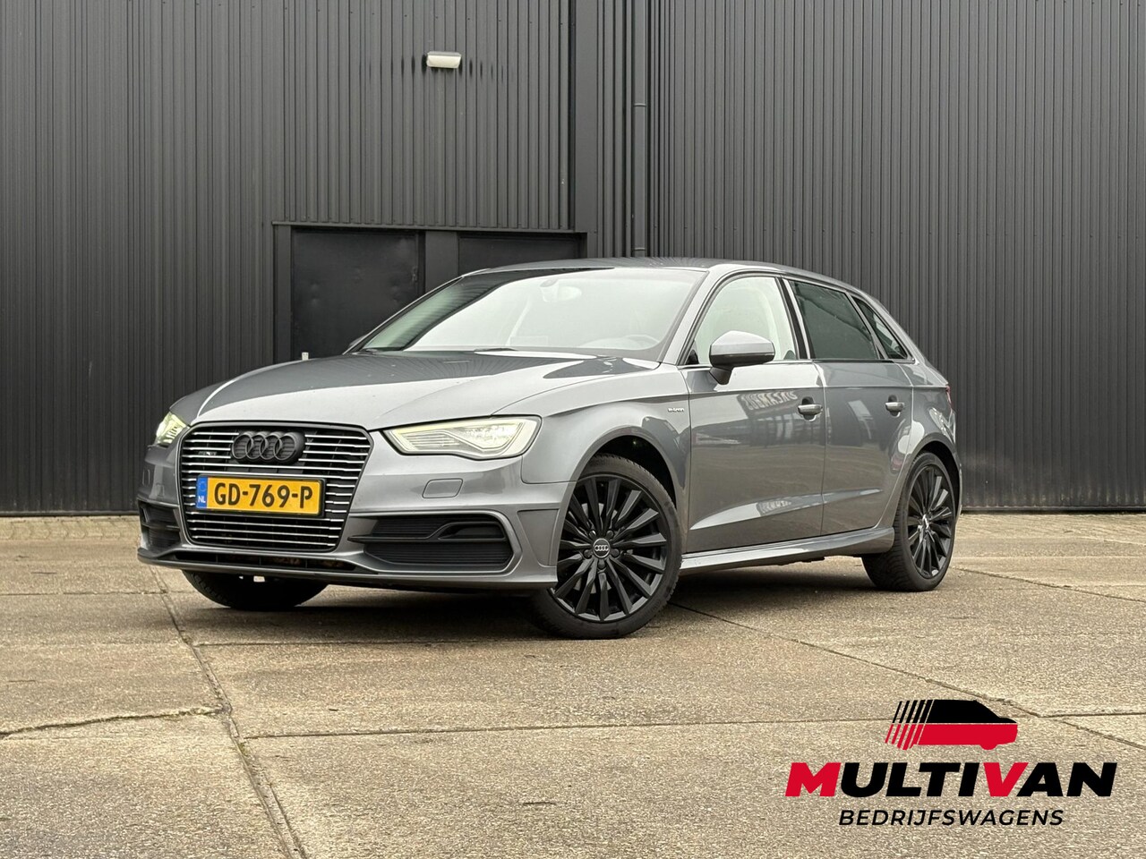Audi A3 Sportback - 1.4 e-tron PHEV Ambition Pro Line plus | Leder | LED | - AutoWereld.nl