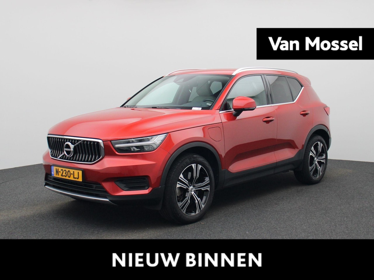 Volvo XC40 - 1.5 T4 Recharge Inscription | Automaat | Apple Carplay/ Android Auto | Stoel/ Stuur Verwar - AutoWereld.nl