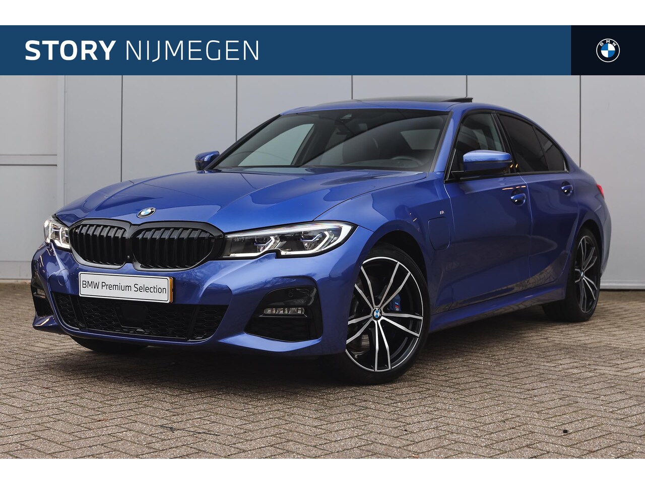 BMW 3-serie - 330e M Sport Automaat / Schuif-kanteldak / Laserlight / Comfort Access / Sportstoelen /  H - AutoWereld.nl