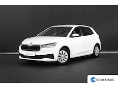 Skoda Fabia - 1.0 TSI Ambition Carplay | Cruise control | Led verlichting | Parkeersensoren achter