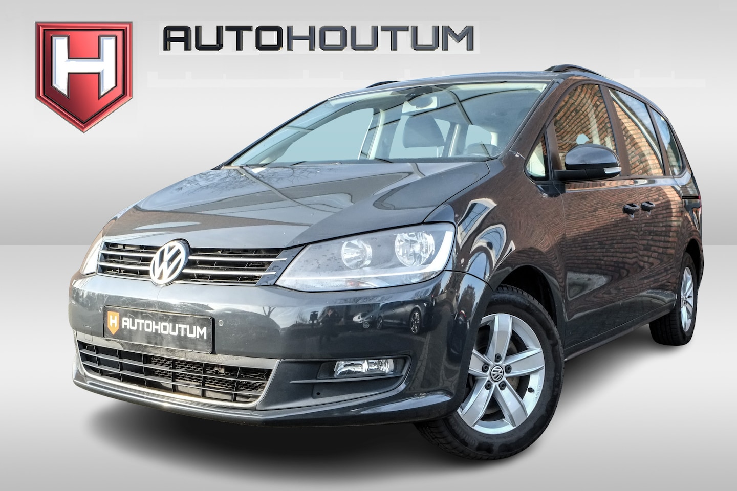 Volkswagen Sharan - 1.4 TSI Trendline 7p. Trekhaak, Parkeersensoren - AutoWereld.nl