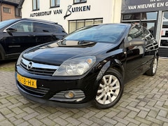 Opel Astra GTC - 1.8 Executive, Airco, Cruise control, L.M.Velgen, Regensensor, Elektr.ramen en spiegels