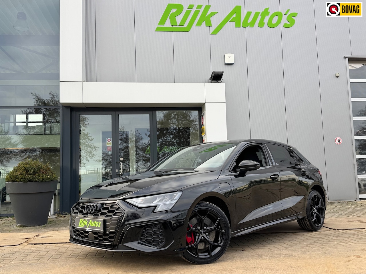 Audi A3 Sportback - 45 TFSI e S edition Competition * Keyless * Carplay * Stoelverwarming - AutoWereld.nl