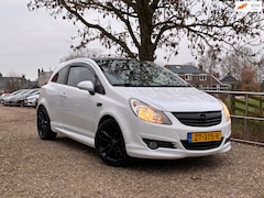 Opel Corsa - 1.4-16V White Edition | Nieuwe apk + Airco Nu € 2.975,