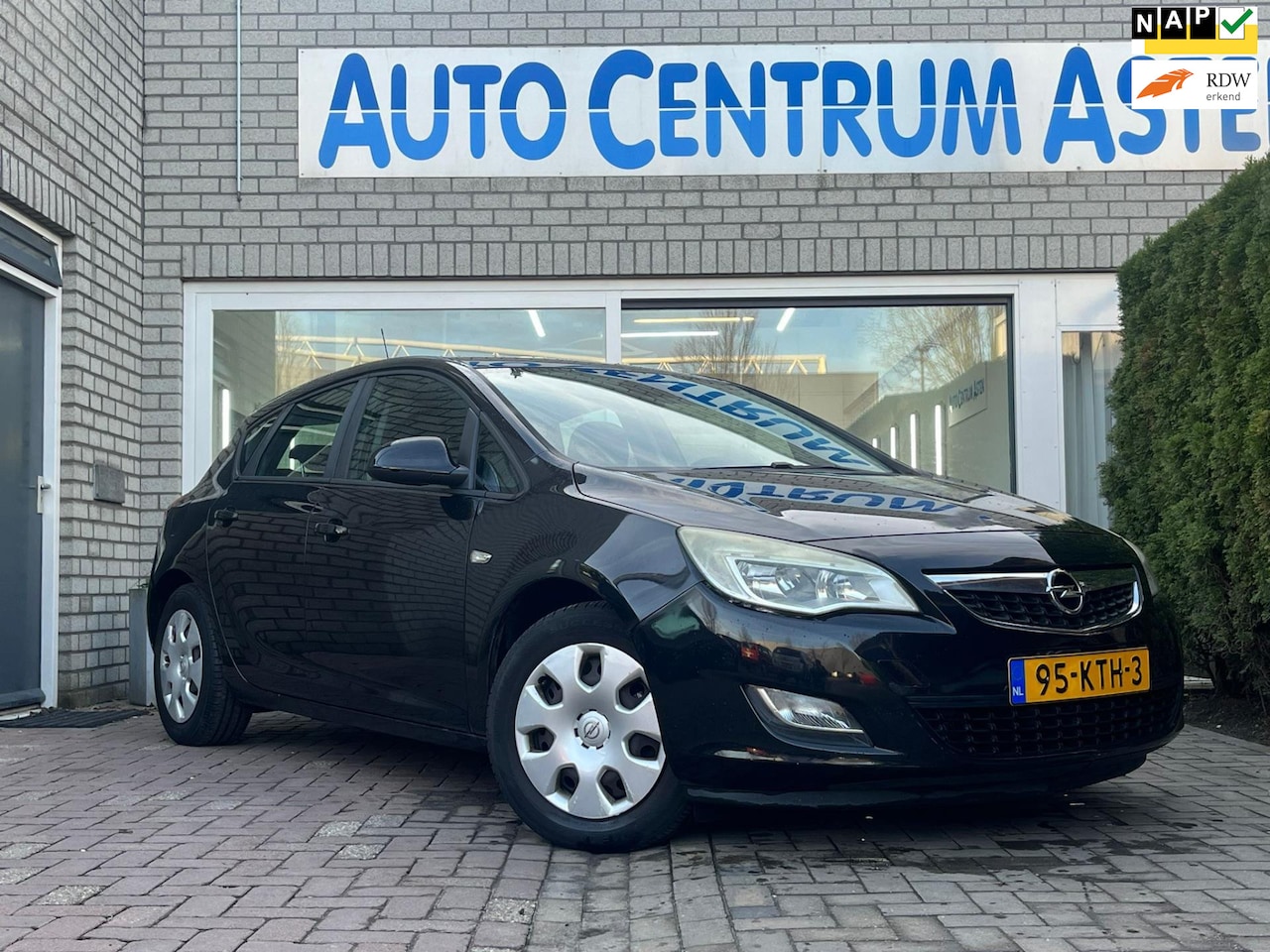 Opel Astra - 1.6 Edition 5 Deurs - AutoWereld.nl
