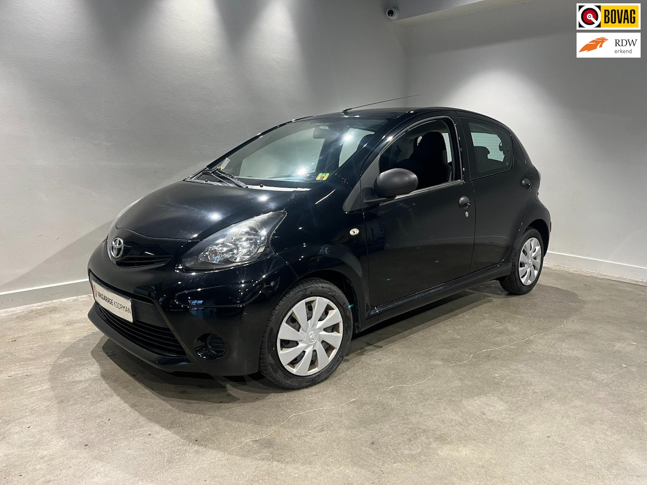 Toyota Aygo - 1.0 VVT-i Now 1.0 VVT-i Now - AutoWereld.nl