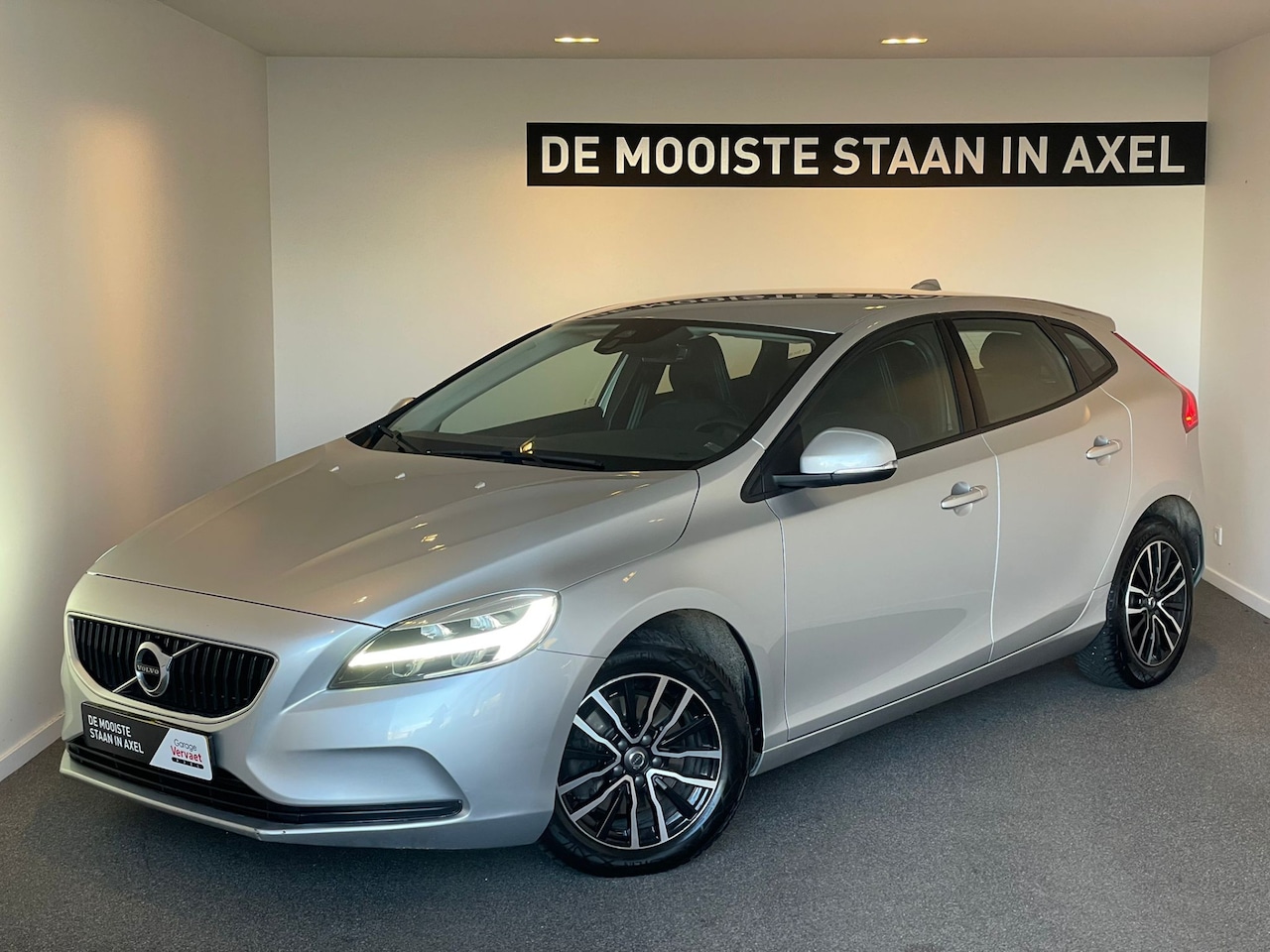 Volvo V40 - 2.0 T2 Kinetic 2.0 T2 Kinetic - AutoWereld.nl