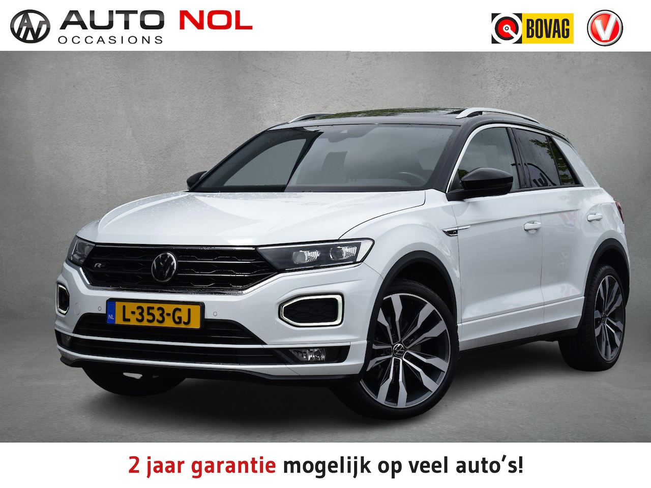 Volkswagen T-Roc - 1.5 TSI Sport Business R | Pano | Half Leer | Virtual | Apple CarPlay - AutoWereld.nl