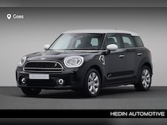 MINI Countryman - Cooper SE ALL4 | Stoelverwarming | Dak en spiegelkappen in wit |