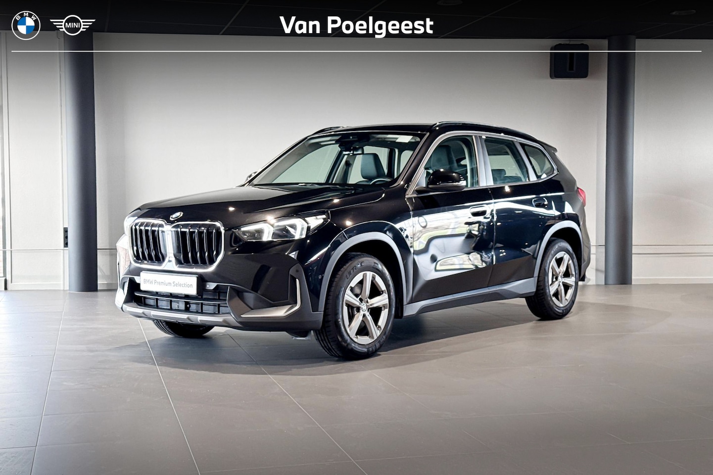 BMW X1 - sDrive18i | Stoelverwarming | Achteruitrijcamera | Trekhaak | - AutoWereld.nl