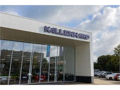 BMW 3-serie - 330e M-Sport - LCI 2 - Schuifdak - Trekhaak - Widescreen - Hifi - Camera