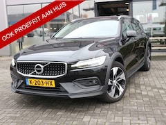 Volvo V60 Cross Country - 2.0 B5 AWD Pro NAVI ADAP CRUISE