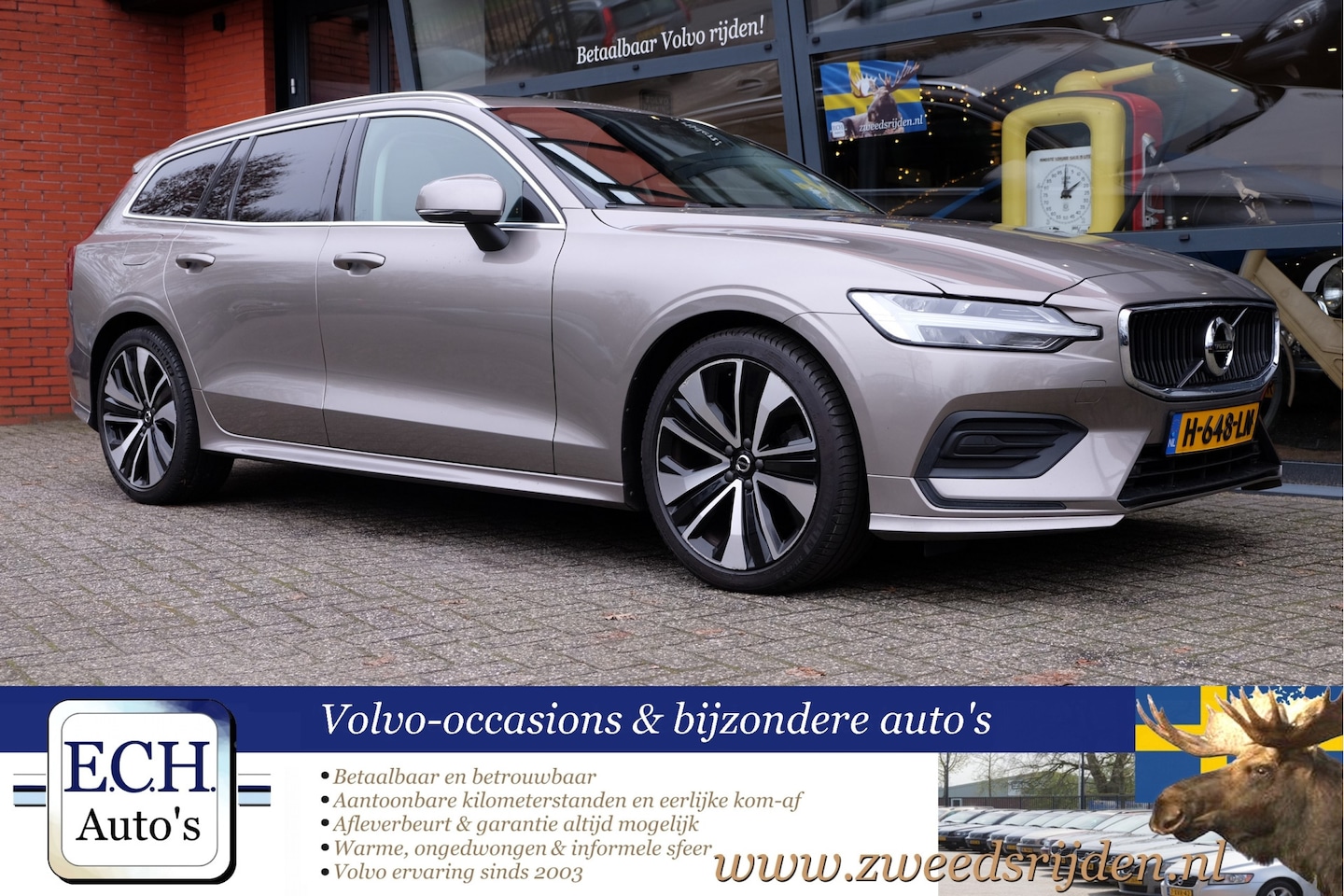 Volvo V60 - 2.0 T4 190 pk Aut. Panoramadak, 19 inch, Apple CarPlay - AutoWereld.nl