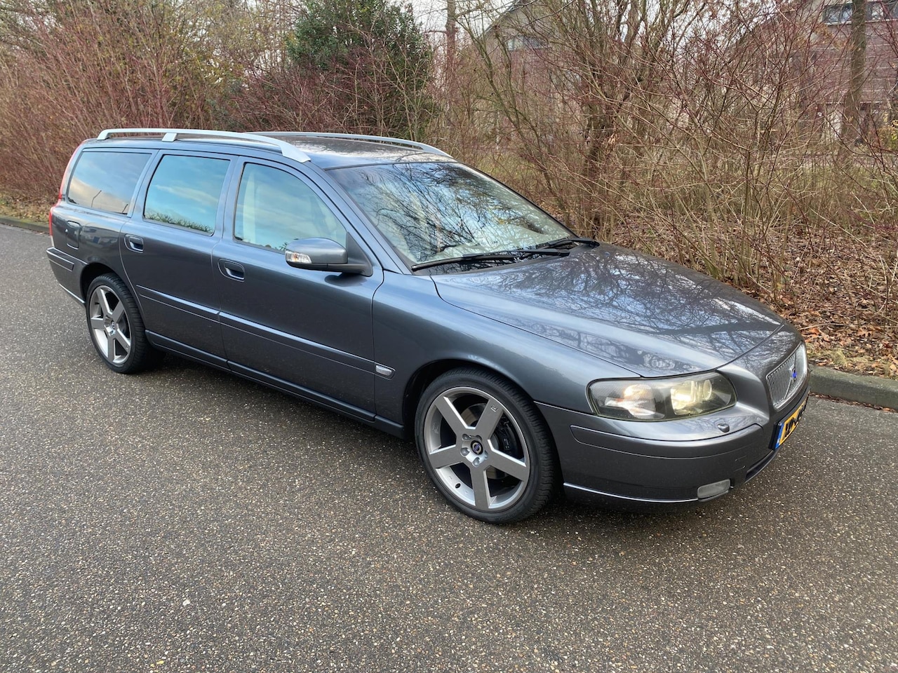 Volvo V70 - 2.3 T-5 Unieke staat! - AutoWereld.nl