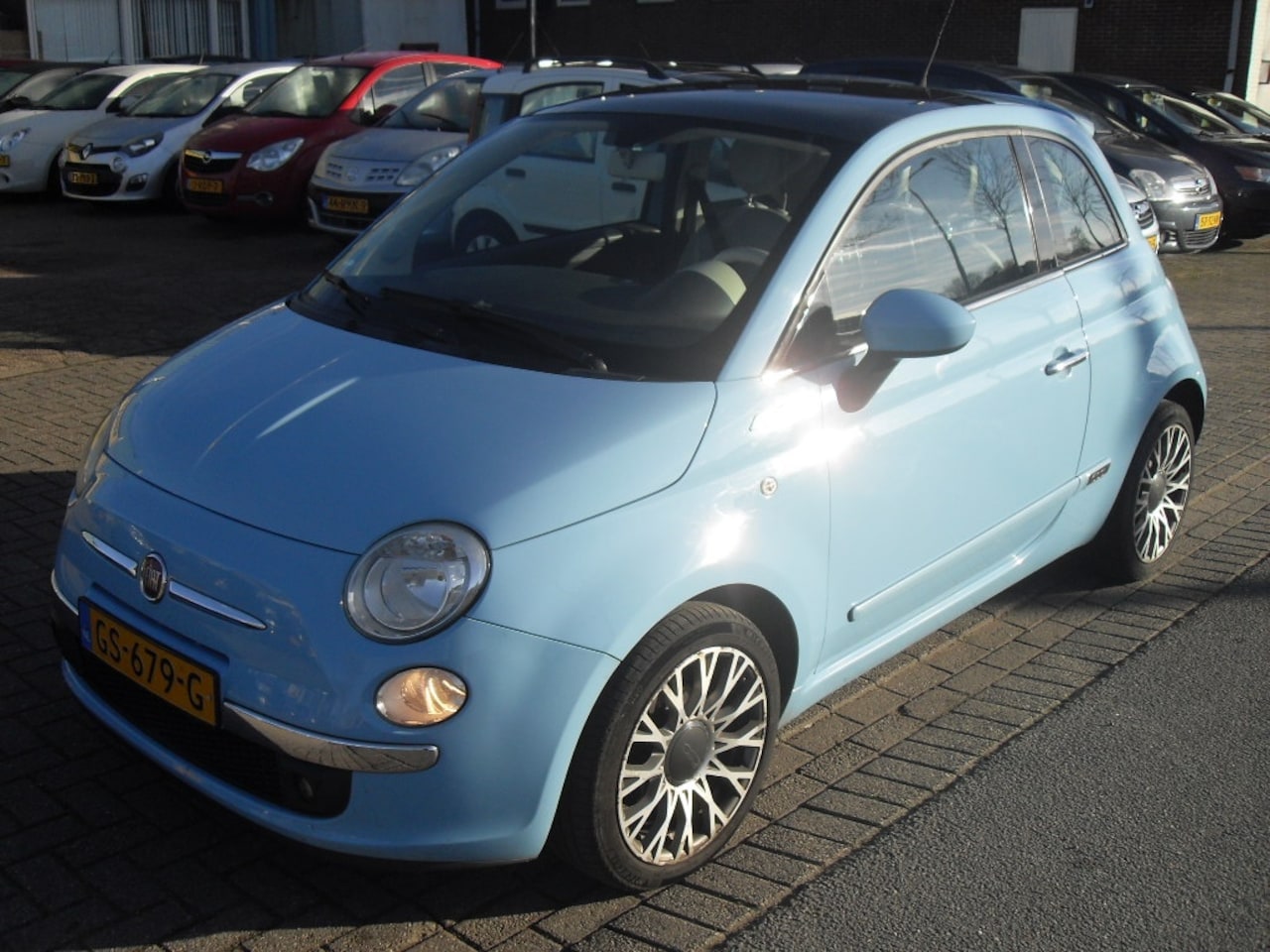 Fiat 500 - apk 8.26 0.9 TwinAir Lounge panodak - AutoWereld.nl