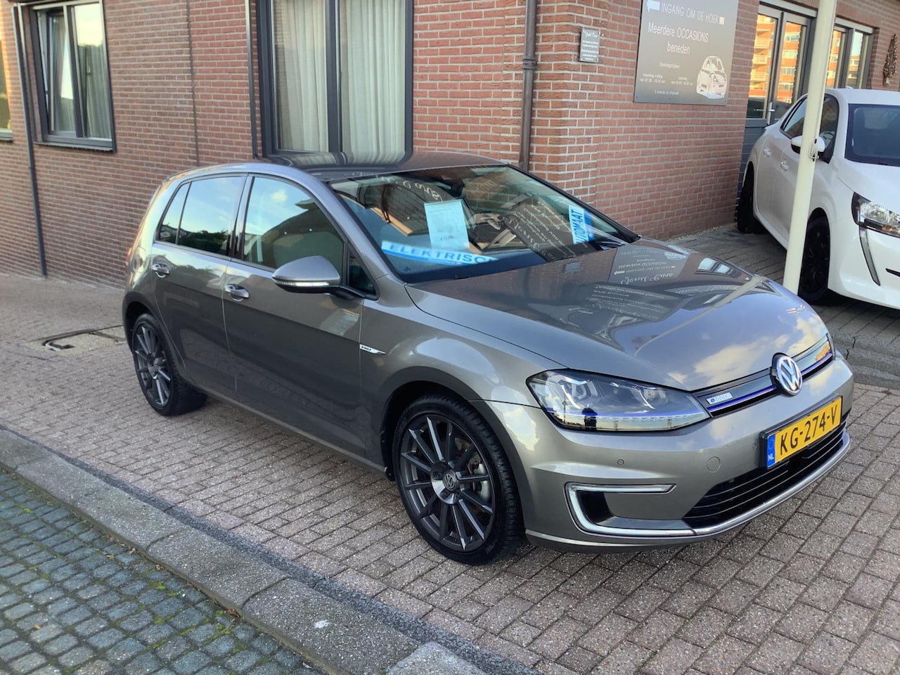 Volkswagen e-Golf - E-Golf vol opties - AutoWereld.nl