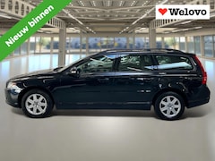 Volvo V70 - 2.5T Momentum Incl. BTW, Rijklaar+Garantie