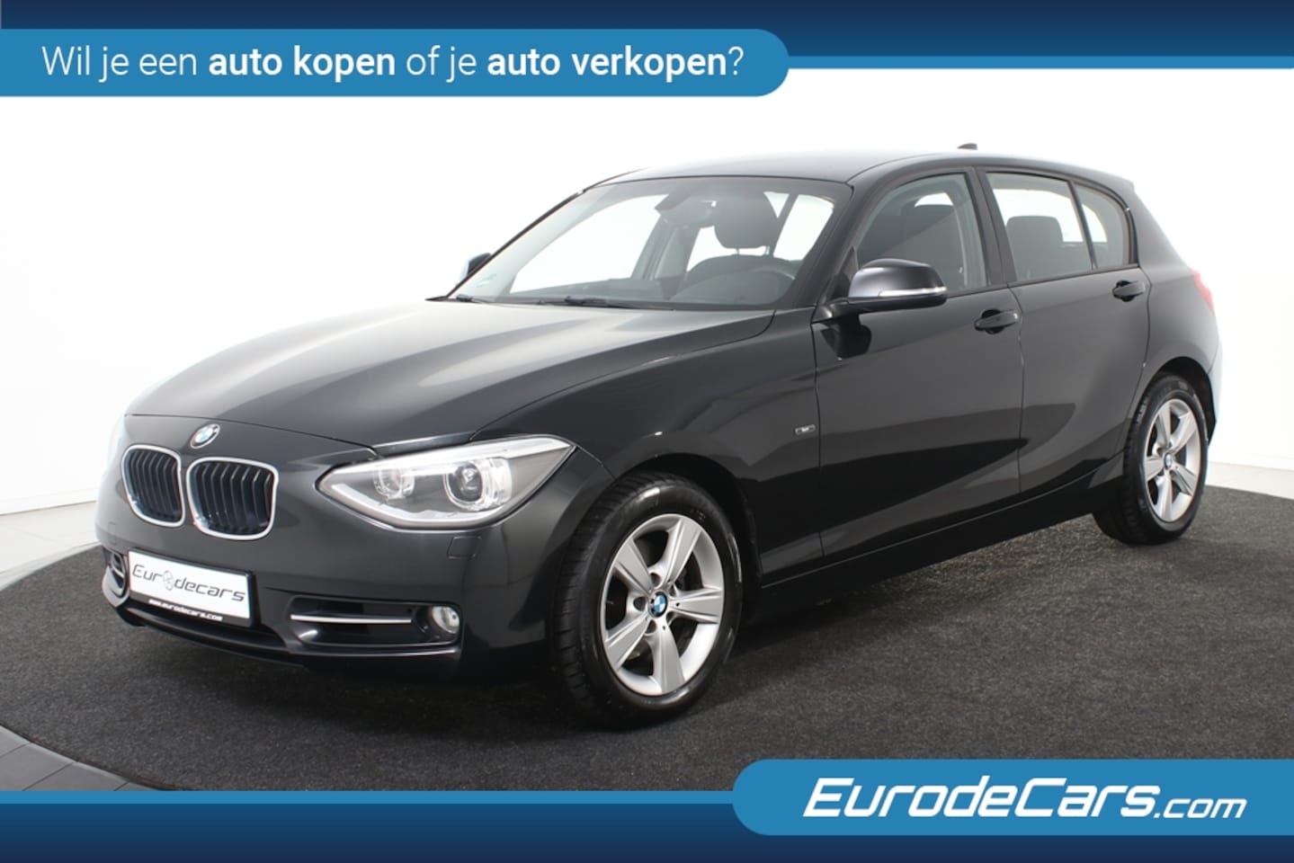 BMW 1-serie - 118i Business Sportline *Navigatie*Cruise Control*Trekhaak* - AutoWereld.nl