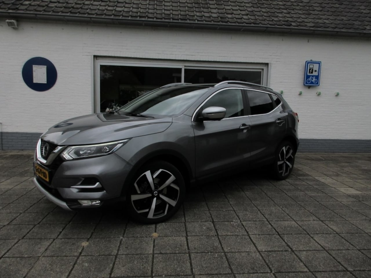 Nissan Qashqai - 1.3 140PK N-MOTION - AutoWereld.nl