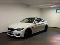 BMW M4 - Competition, Camera, Navi, HarmannenKardon, Carbon interieurpakket