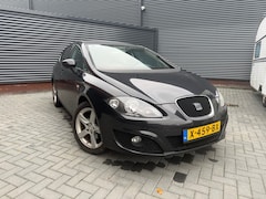 SEAT Leon - 1.4 Businessline High - Vol opties - Nieuwe APK