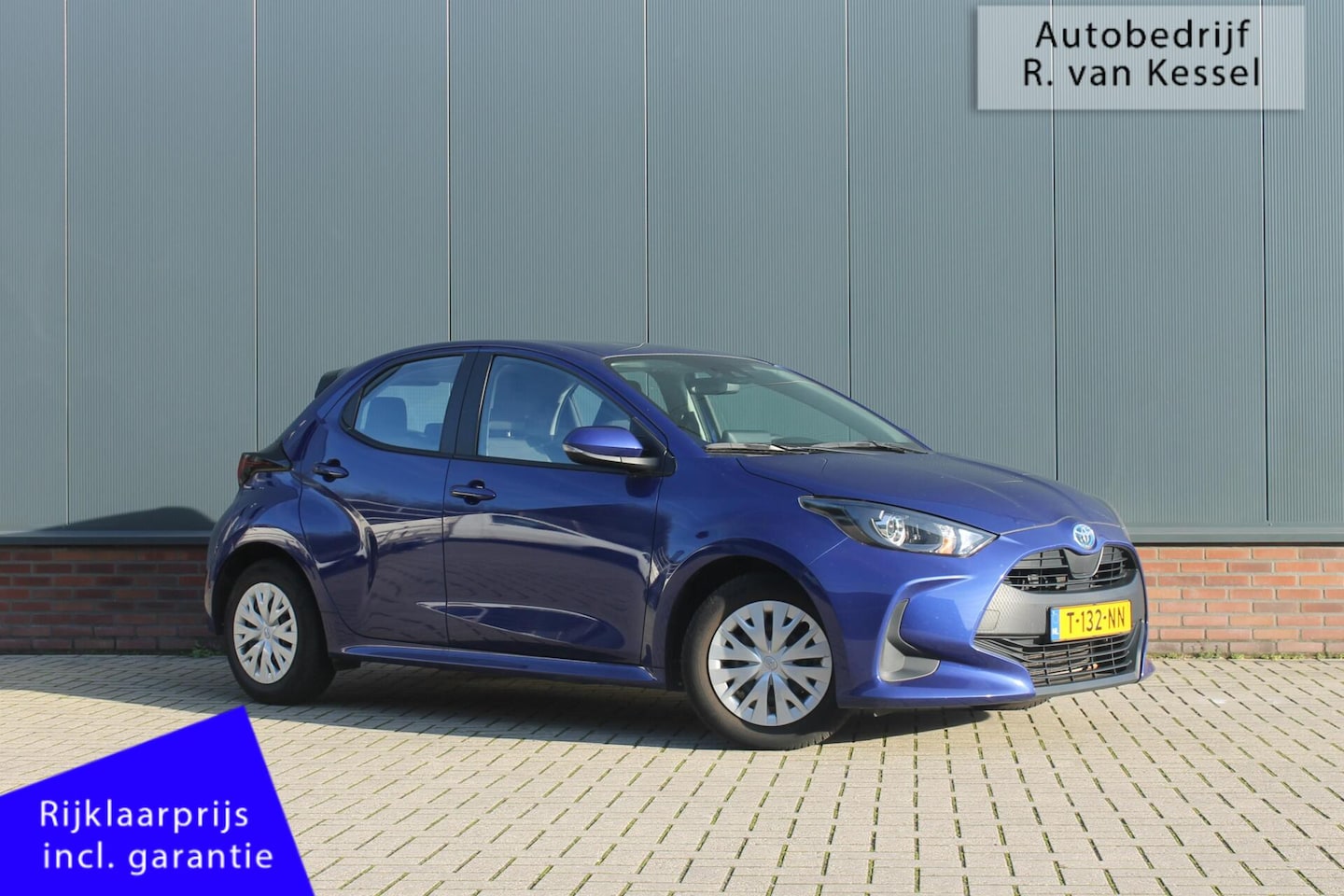 Toyota Yaris - 1.5 Hybrid 115 Active I Allseason banden I 1e Eig. I NL-auto - AutoWereld.nl