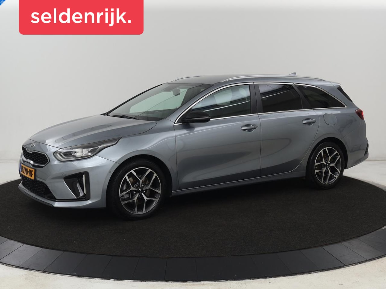 Kia Cee'd - Ceed 1.5 T-GDi GT-Line | Trekhaak | Stoel & stuurverwarming | Leder/Alcantara | Camera | A - AutoWereld.nl