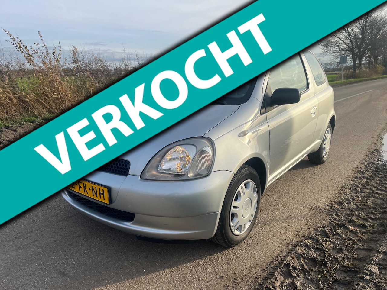 Toyota Yaris - 1.0-16V VVT-i / 32.000km nap - 1e eigenaar! - AutoWereld.nl