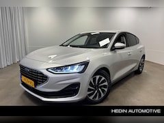 Ford Focus - 1.0 EcoBoost Hybrid Titanium Style | Tr.Haak | Navi | Winter Pack | Car Play | Camera