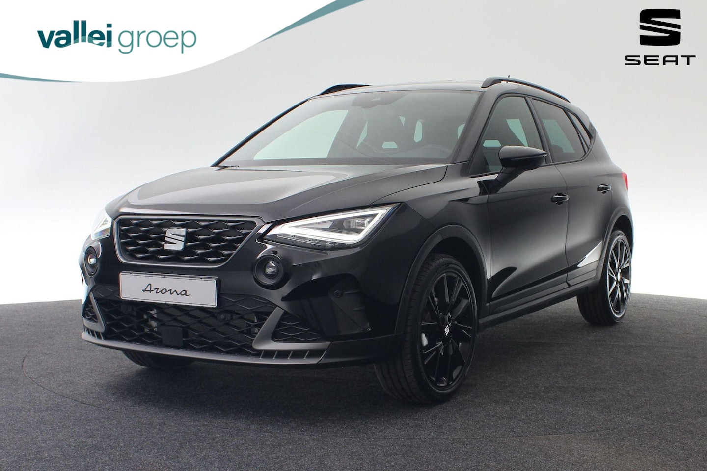 SEAT Arona - FR Business Connect 1.0 EcoTSI 70 kW / 95 pk | Black Edition | Cam | LED | Park Asssit | S - AutoWereld.nl