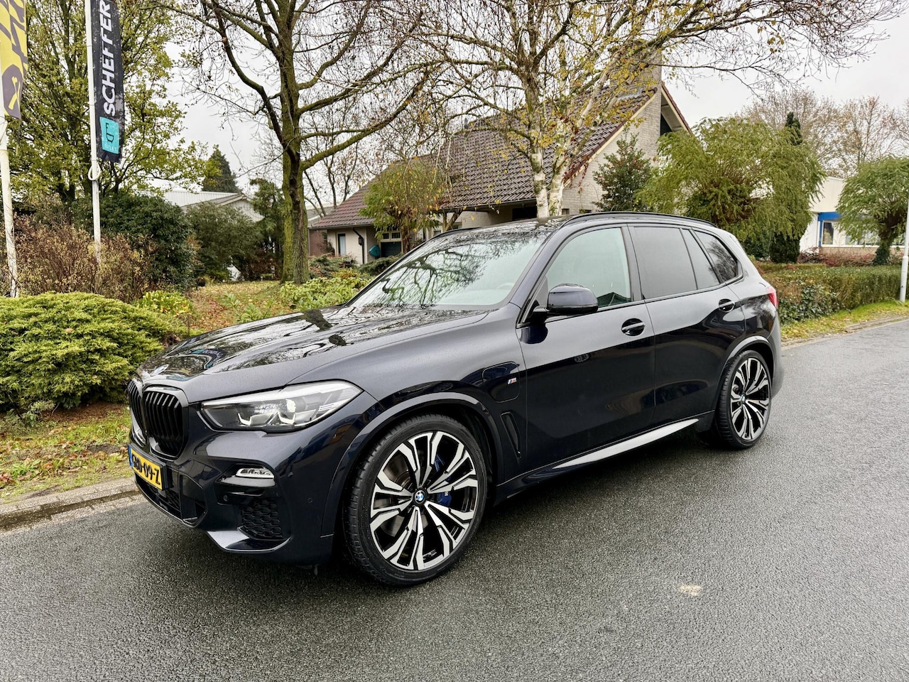 BMW X5 - xDrive45e 394PK M-Sport•Pano•Leder - AutoWereld.nl