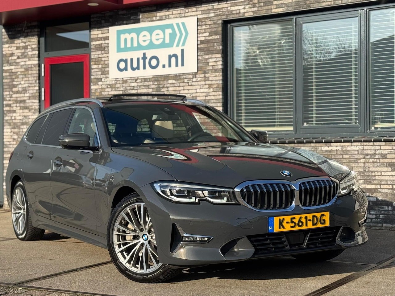 BMW 3-serie Touring - 330i High Executive VOL! l PANO l CAMERA l SP-STOELEN l LEDER l ACC l TREKGHAAK l ORG.NL l - AutoWereld.nl