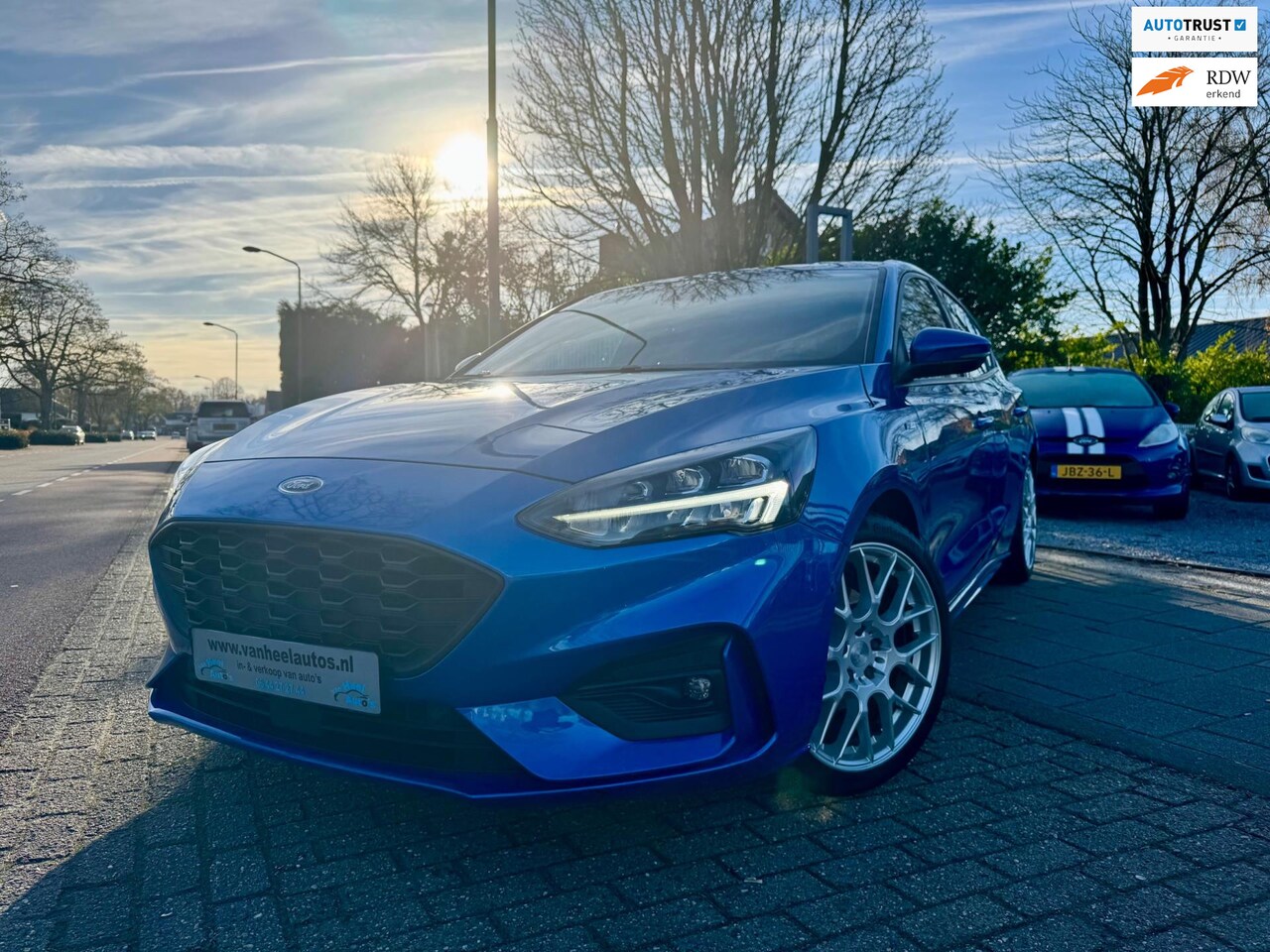 Ford Focus - 1.0 EcoBoost ST Line Clima Navi Cruise Pdc - AutoWereld.nl