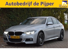 BMW 3-serie - 320i Executive M Sport 184 pk | NL-Auto | Z+W banden | Navi | Climate Control | Cruise Con
