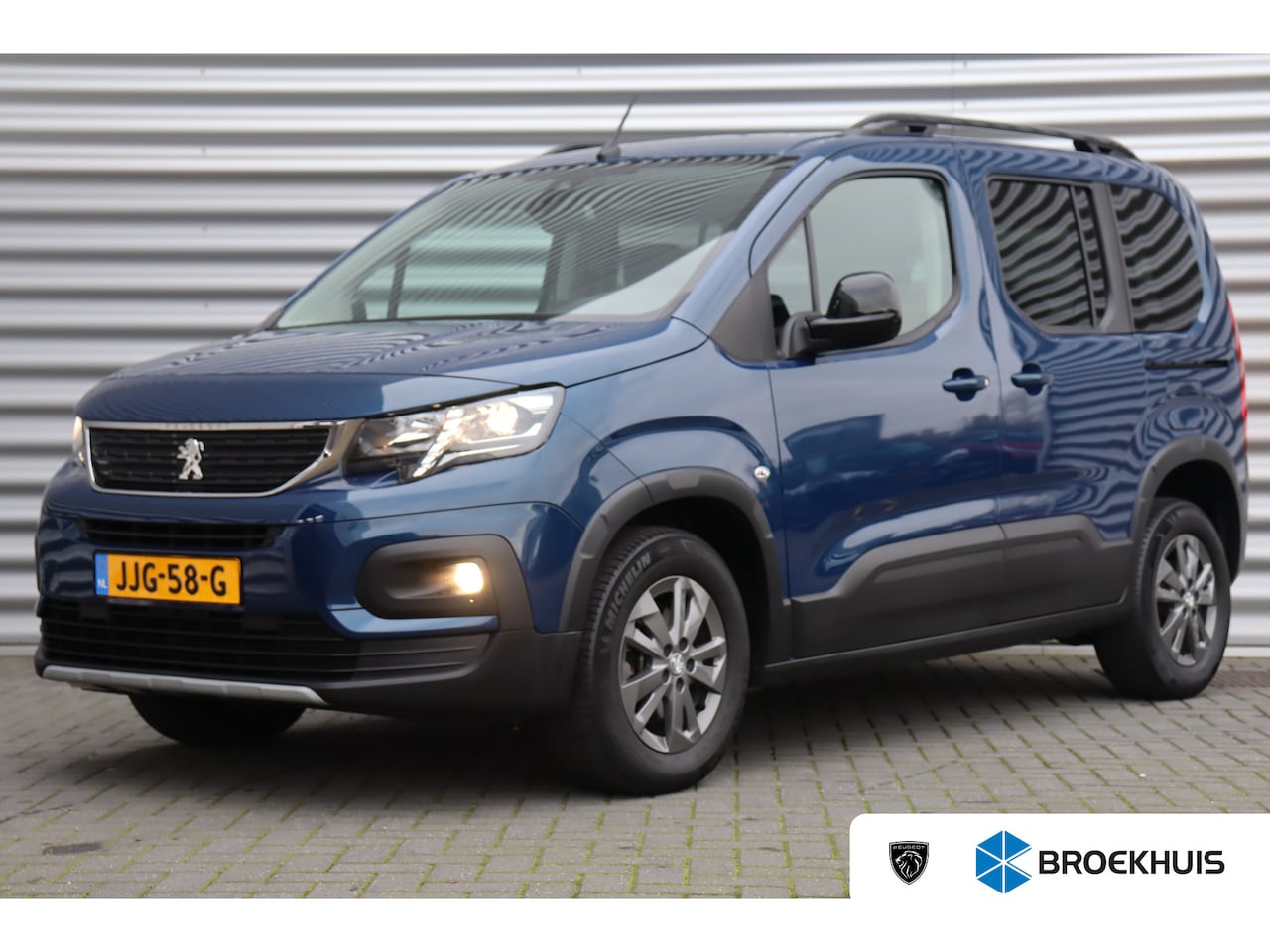 Peugeot Rifter - 1.2 PURETECH 130PK ALLURE PACK AUTOMAAT / NAVI / CLIMA / LED / PDC / 16" LMV / CAMERA / TR - AutoWereld.nl