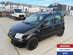 Fiat Panda - 1.2 Airco Zwart 1e Eigenaar 4 Seizoen Banden