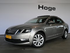 Skoda Octavia - 1.0 TSI Greentech Ambition Business Clima Navigatie Panoramadak Inruil Mogelijk