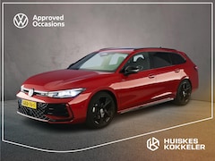 Volkswagen Passat Variant - R-Line Business 1.5 eTSI 150pk DSG Automaat Trekhaak Panoramadak, Elektrische achterklep,