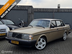 Volvo 244 - 240 2.3 GL -WEBERS-DRIFT- Apk (06-2026) *BELASTINGVRIJ
