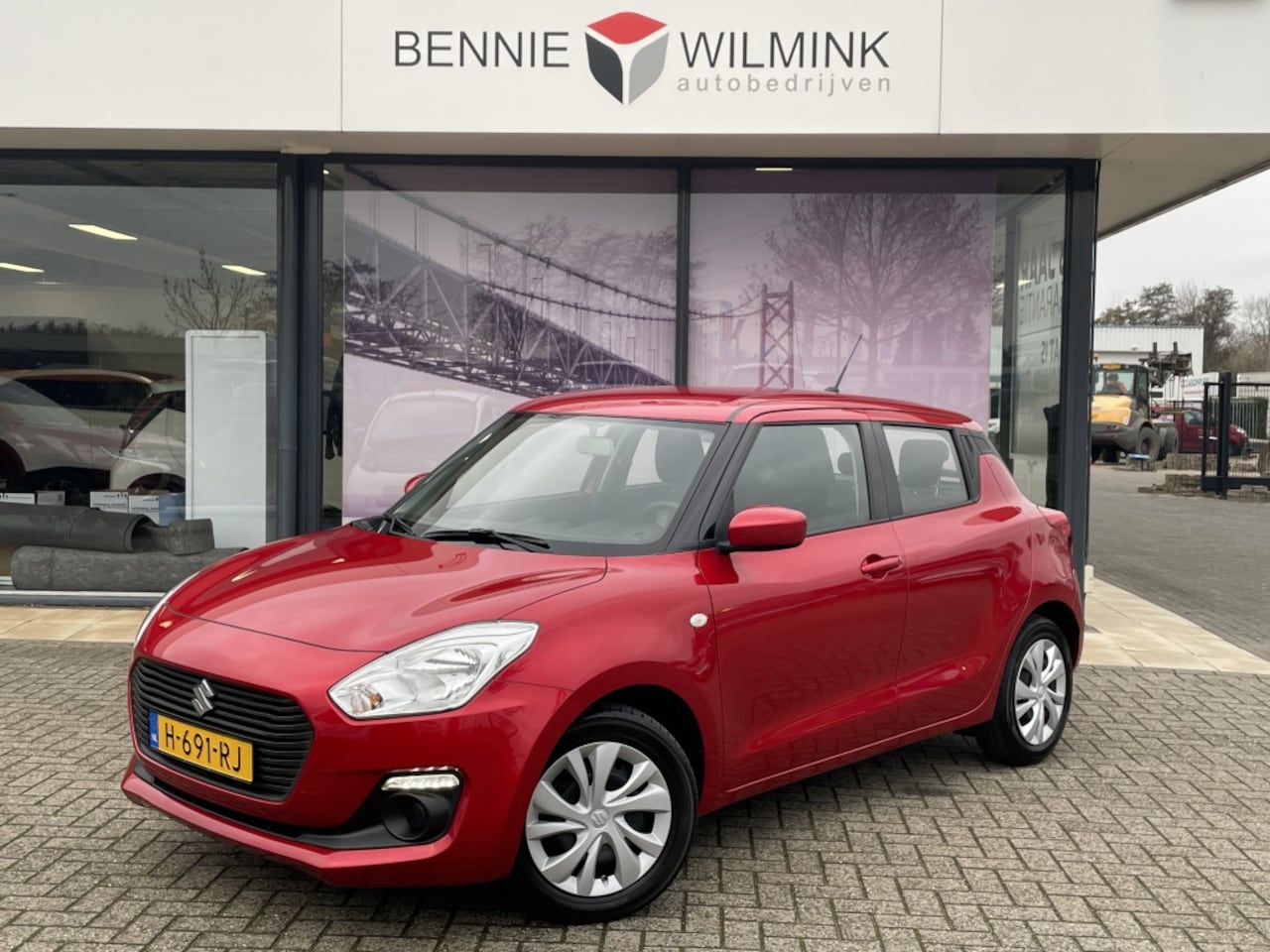 Suzuki Swift - 1.2 Comfort Smart Hybrid 1.2 Comfort Smart Hybrid - AutoWereld.nl
