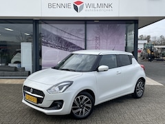 Suzuki Swift - 1.2 Style Smart Hybrid