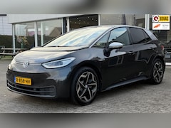 Volkswagen ID.3 - First 58 kWh / IQ LIGHT / KEY LESS / SOH 92% / 19'' LM