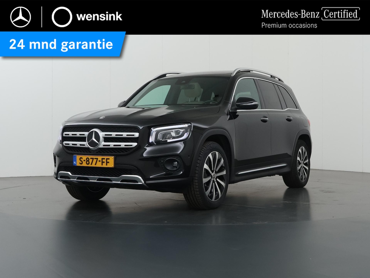 Mercedes-Benz GLB - 200 Luxury Line 7p. | Trekhaak | Panoramadak | 19" lichtmetalen velgen | Widescreen | Sfee - AutoWereld.nl