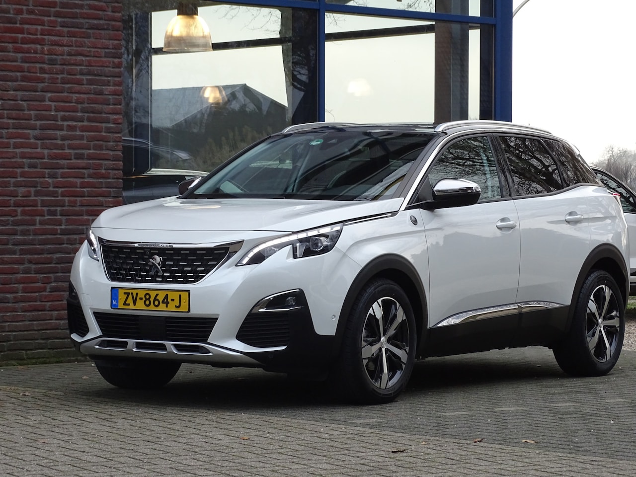 Peugeot 3008 - 1.6 PureTech GT Line TREKHAAK PANORAMADAK - AutoWereld.nl