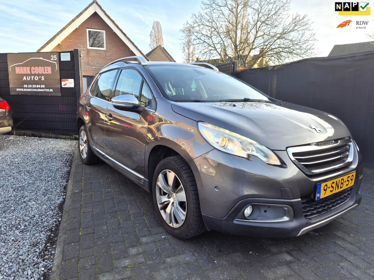 Peugeot 2008 - 1.2 VTi Allure Pack Premium Plus Navi Airco Cruise - AutoWereld.nl